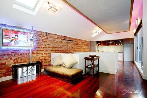 Property photo of 2 Sentry Lane Coburg VIC 3058