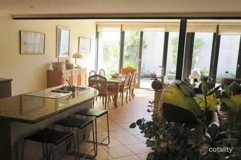 Property photo of 3/10 King William Street South Fremantle WA 6162