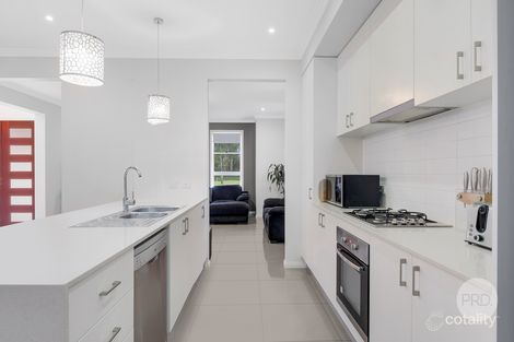 Property photo of 11 Gallinulla Place Glenmore Park NSW 2745