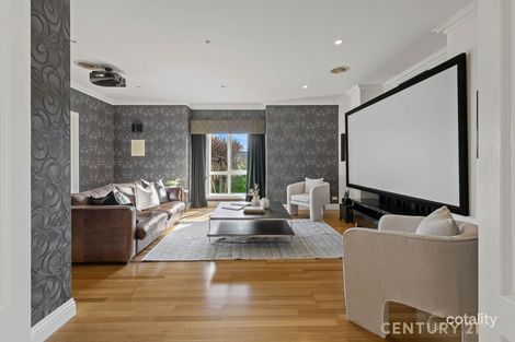 Property photo of 22 Rockleigh Park Road Narre Warren North VIC 3804