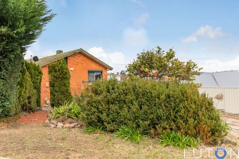 Property photo of 19 Bernacchi Street Mawson ACT 2607