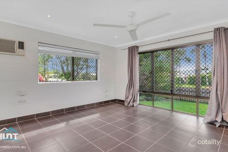 Property photo of 31 Carnation Drive Mooroobool QLD 4870