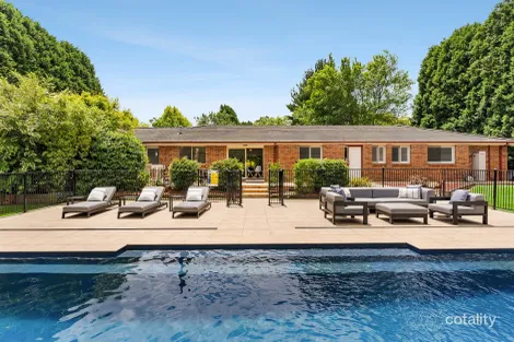 Property photo of 26 Carisbrooke Row Bowral NSW 2576