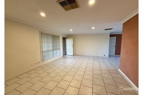Property photo of 4 Evanside Parade Griffith NSW 2680