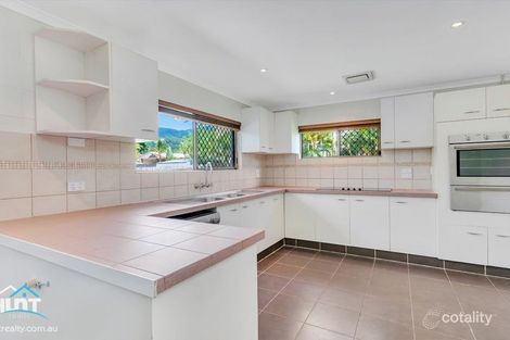 Property photo of 31 Carnation Drive Mooroobool QLD 4870