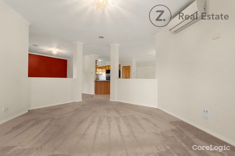 Property photo of 44 Barnsley Drive Endeavour Hills VIC 3802