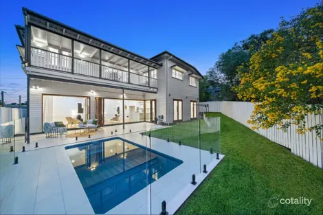 27 Kadanga St, Ashgrove, QLD 4060