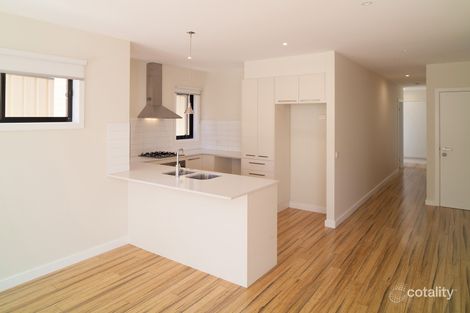 Property photo of 2/44A Curtin Street Flora Hill VIC 3550