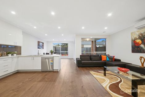 Property photo of 87 Havana Parade Pakenham VIC 3810