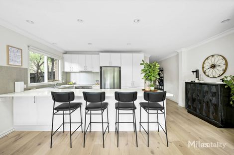 Property photo of 17A Hylton Crescent Rosanna VIC 3084