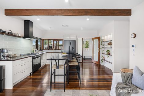 Property photo of 2255 Wynnum Road Wynnum QLD 4178