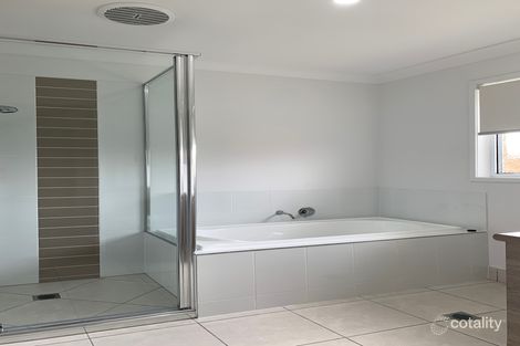 Property photo of 47 Chenoweth Drive Blacks Beach QLD 4740