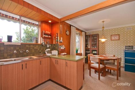 Property photo of 17 Flinders Drive Valley View SA 5093