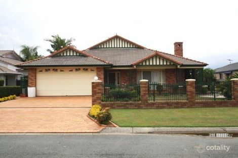 32 Constellation Ct, Newport, QLD 4020