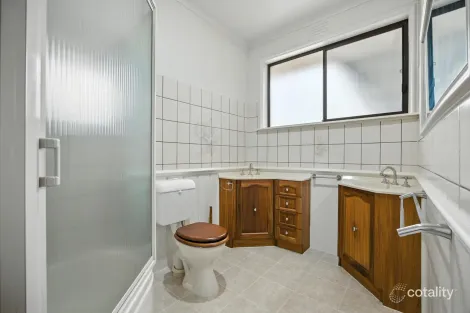 Property photo of 23 Pentlowe Road Wantirna South VIC 3152