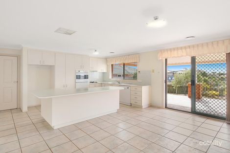 Property photo of 12 Throsby Close Karabar NSW 2620