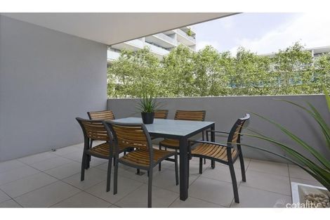Property photo of 204/12 Danks Street Waterloo NSW 2017