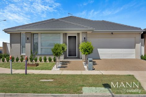 Property photo of 26 Picardy Way Wollert VIC 3750