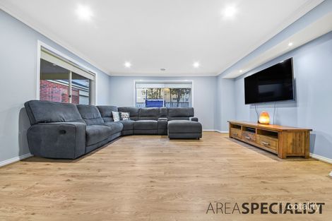 Property photo of 8 Boronia Avenue Cranbourne VIC 3977