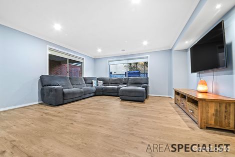 Property photo of 8 Boronia Avenue Cranbourne VIC 3977