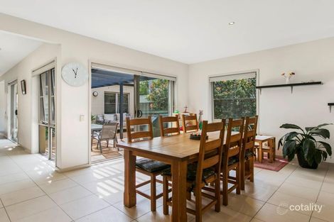 Property photo of 11 Edgewood Crescent Cabarita NSW 2137