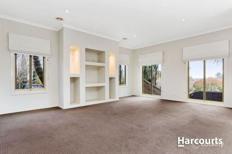 Property photo of 8 Glenview Rise Berwick VIC 3806