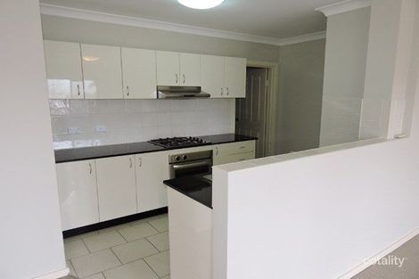 32/1 Batley St, Gosford, NSW 2250