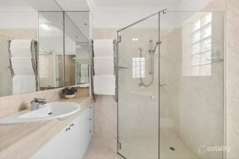 Property photo of 38 Bruce Street Mount Waverley VIC 3149