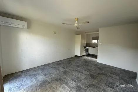 Property photo of 8/5 North Street West End QLD 4810