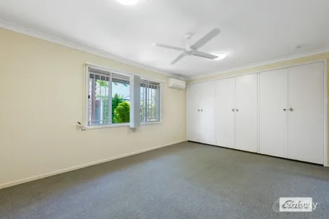 Property photo of 522 Mains Road Macgregor QLD 4109