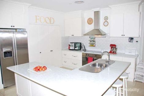 Property photo of 15 Eyre Court Kialla VIC 3631