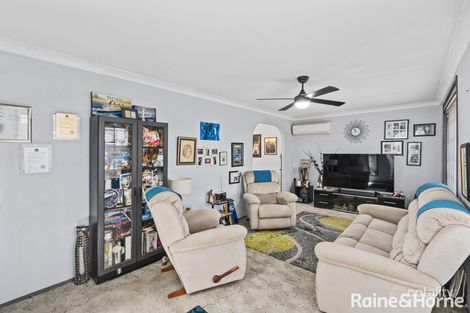 Property photo of 7 Ross Place Minto NSW 2566
