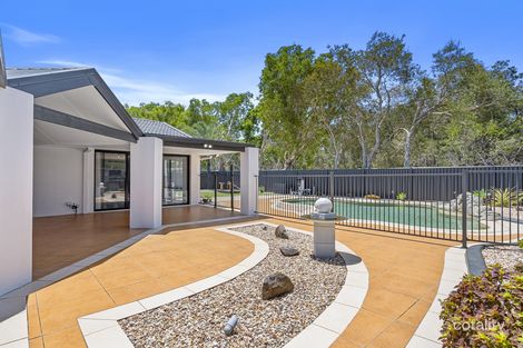 Property photo of 45 Lakeshore Drive Helensvale QLD 4212