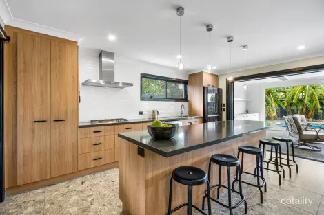 Property photo of 112 Barbaralla Drive Springwood QLD 4127