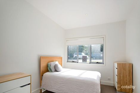 Property photo of 13 Leon Avenue Rosanna VIC 3084