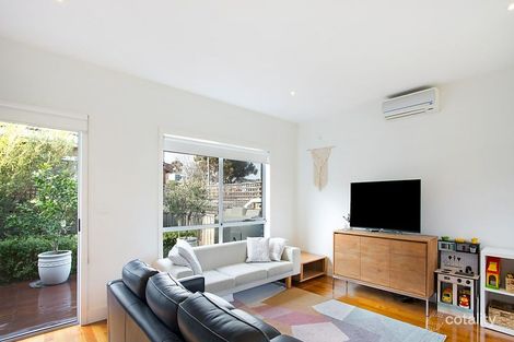 Property photo of 13 Leon Avenue Rosanna VIC 3084