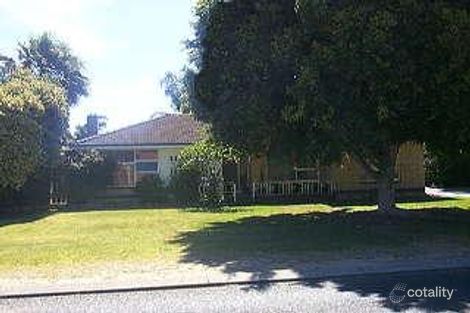 4 Hanover St, Forrestfield, WA 6058