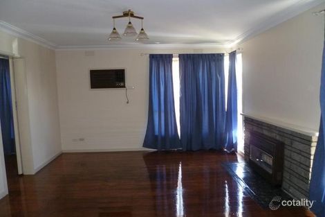 Property photo of 8 Somerset Drive Keysborough VIC 3173