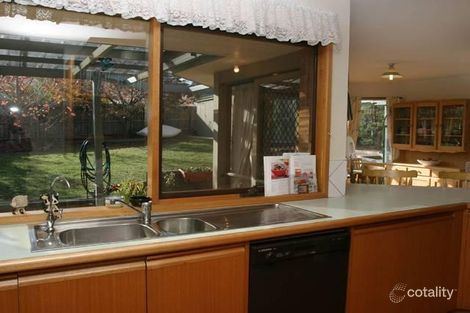 Property photo of 7 Confait Court Berwick VIC 3806