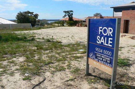 Property photo of 32 Balingup Loop Dawesville WA 6211