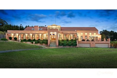 26 St Muir Dr, Warrandyte, VIC 3113