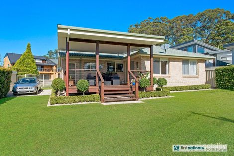 Property photo of 19 St Kitts Way Bonny Hills NSW 2445