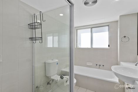 Property photo of 21/136 The Esplanade Burleigh Heads QLD 4220