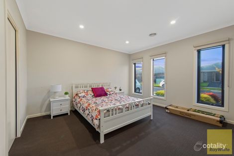 Property photo of 21 Voyager Boulevard Tarneit VIC 3029