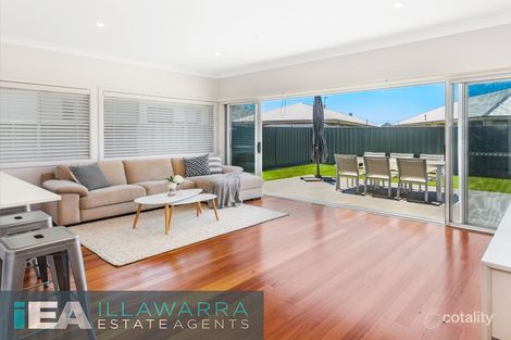 Property photo of 19 Bayview Avenue Haywards Bay NSW 2530