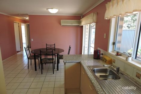 Property photo of 2/97 Olsen Avenue Labrador QLD 4215