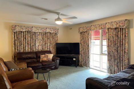 Property photo of 6 Castles Crescent Kyneton VIC 3444