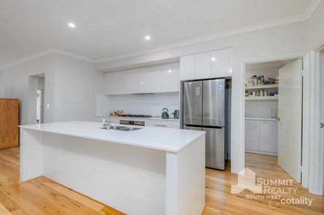 Property photo of 60 Bibra Loop Dalyellup WA 6230