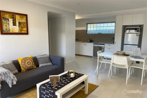 2/225 Fisher St, Cloverdale, WA 6105