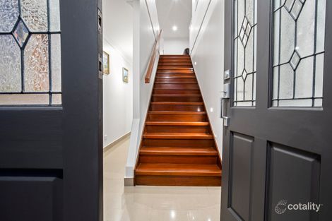 Property photo of 6A Carcoola Street Benowa QLD 4217